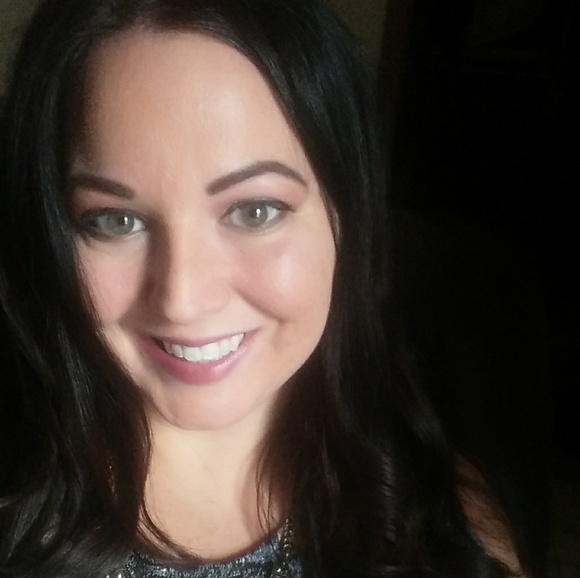 Meet your Posher, Denise - Picture 6 of 8